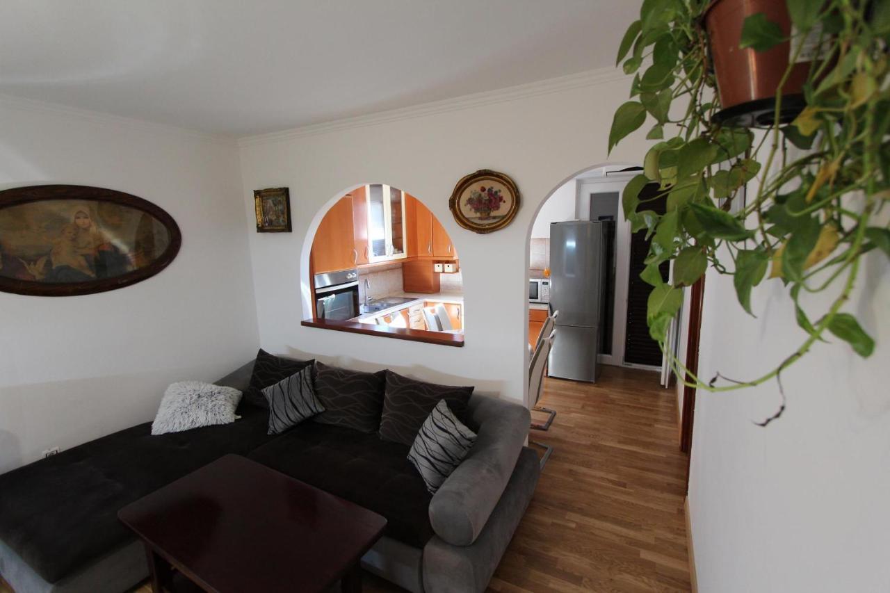 Apartment Ilinovic Ρόβινι Εξωτερικό φωτογραφία